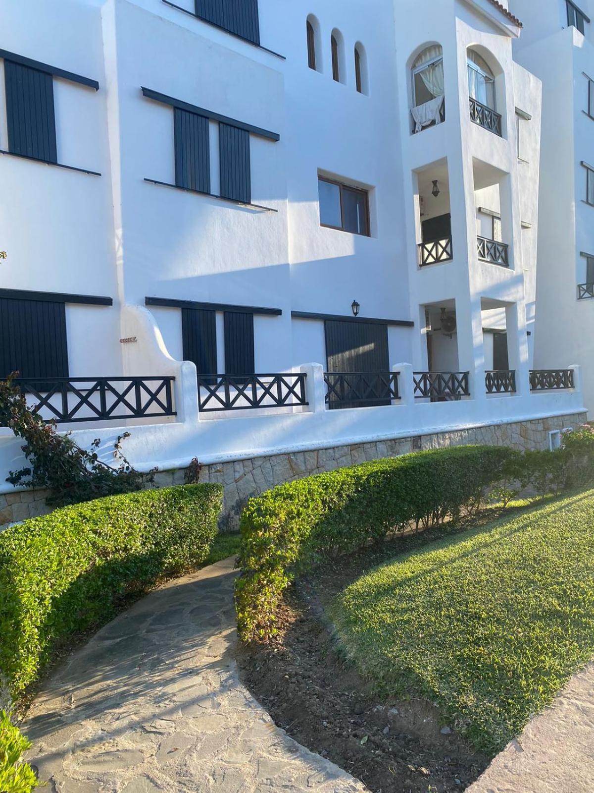 Appartement En Residence Lilacs Garden Avec Clim Et Wifi Cabo Negro Esterno foto
